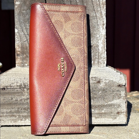 Coach Handbags - Coach Signature C Long Wallet REHAB WALLET WITH CALLOUTS